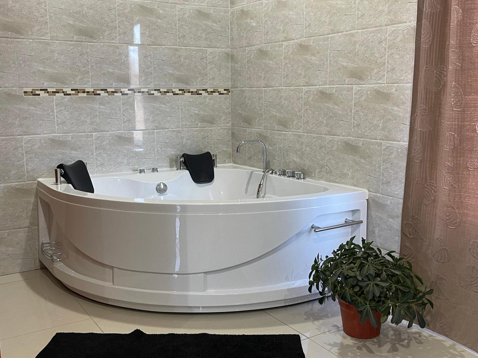 Suite Con Jacuzzi En Rio Laja Dış mekan fotoğraf